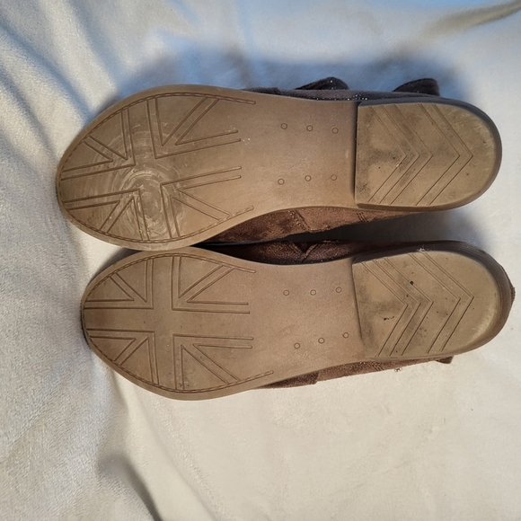 Not Rated gold/brown heeled ankle boot - Picture 8 of 9